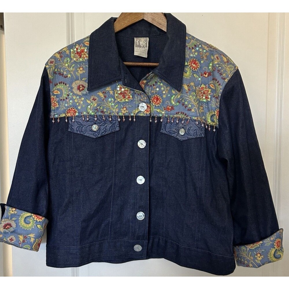 Womens Denim Jacket Large Floral Yoke Beaded Embellished Flip Cuff Artsy Boho - Picture 3 of 11